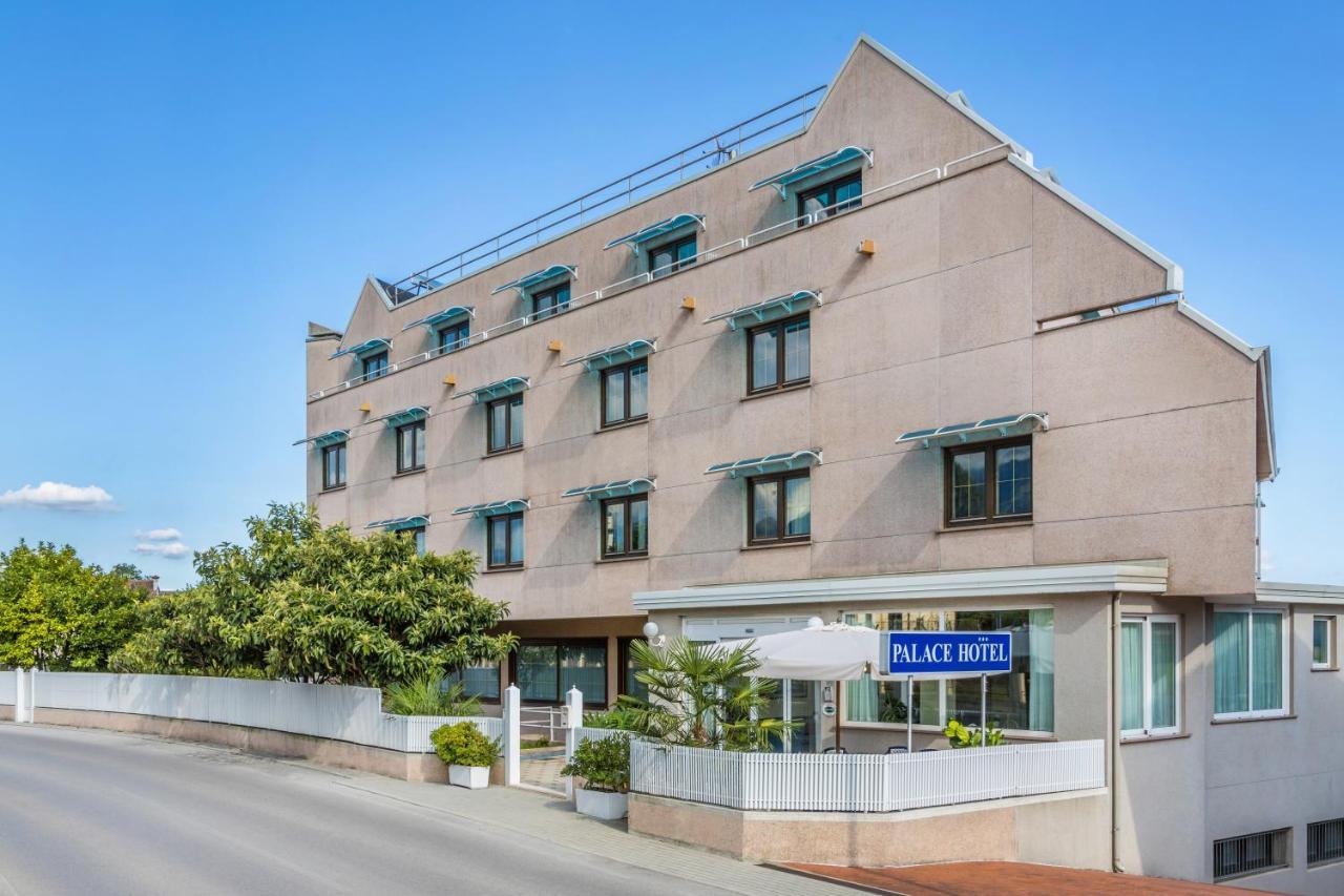 Aviano Palace Hotel מראה חיצוני תמונה