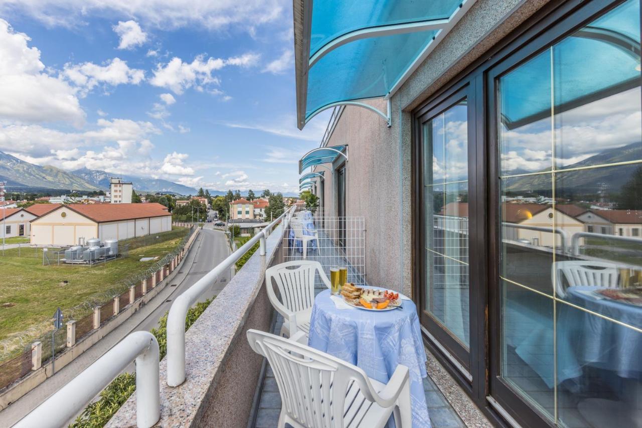 Aviano Palace Hotel מראה חיצוני תמונה