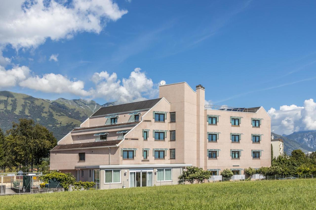 Aviano Palace Hotel מראה חיצוני תמונה