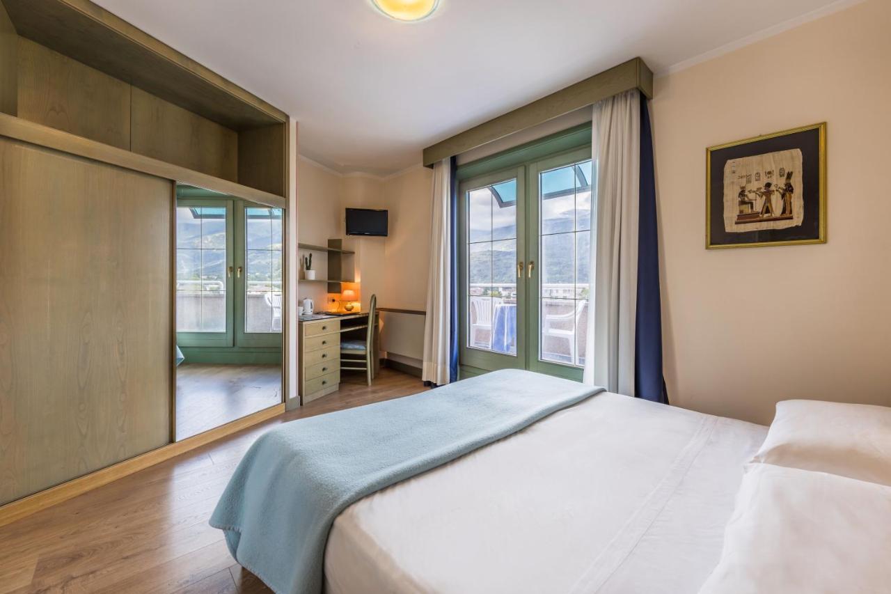 Aviano Palace Hotel מראה חיצוני תמונה