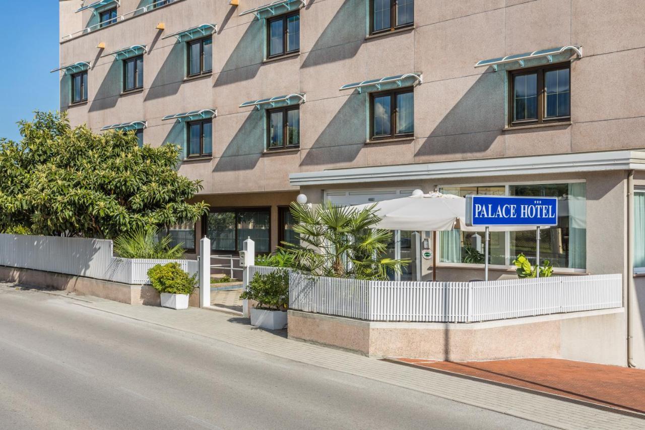 Aviano Palace Hotel מראה חיצוני תמונה