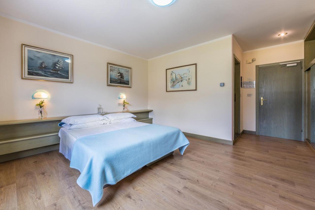 Aviano Palace Hotel מראה חיצוני תמונה