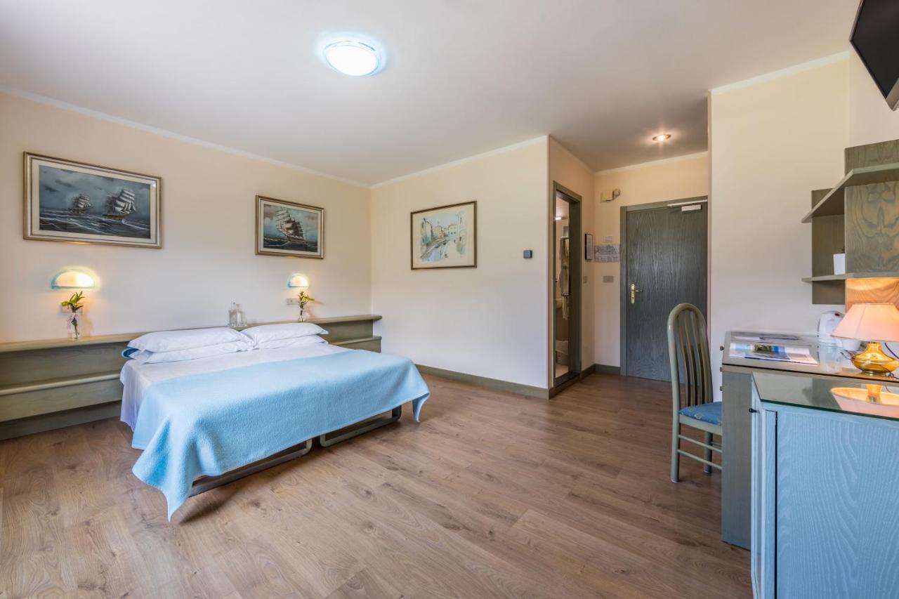 Aviano Palace Hotel מראה חיצוני תמונה