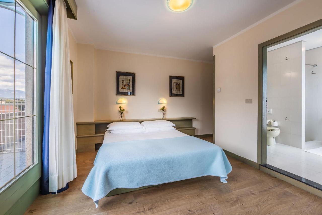 Aviano Palace Hotel מראה חיצוני תמונה